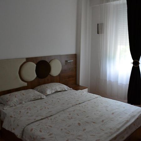 M@D Apartment تيميشورا المظهر الخارجي الصورة