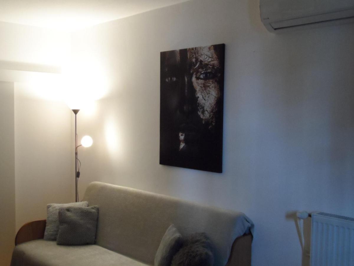 M@D Apartment تيميشورا المظهر الخارجي الصورة