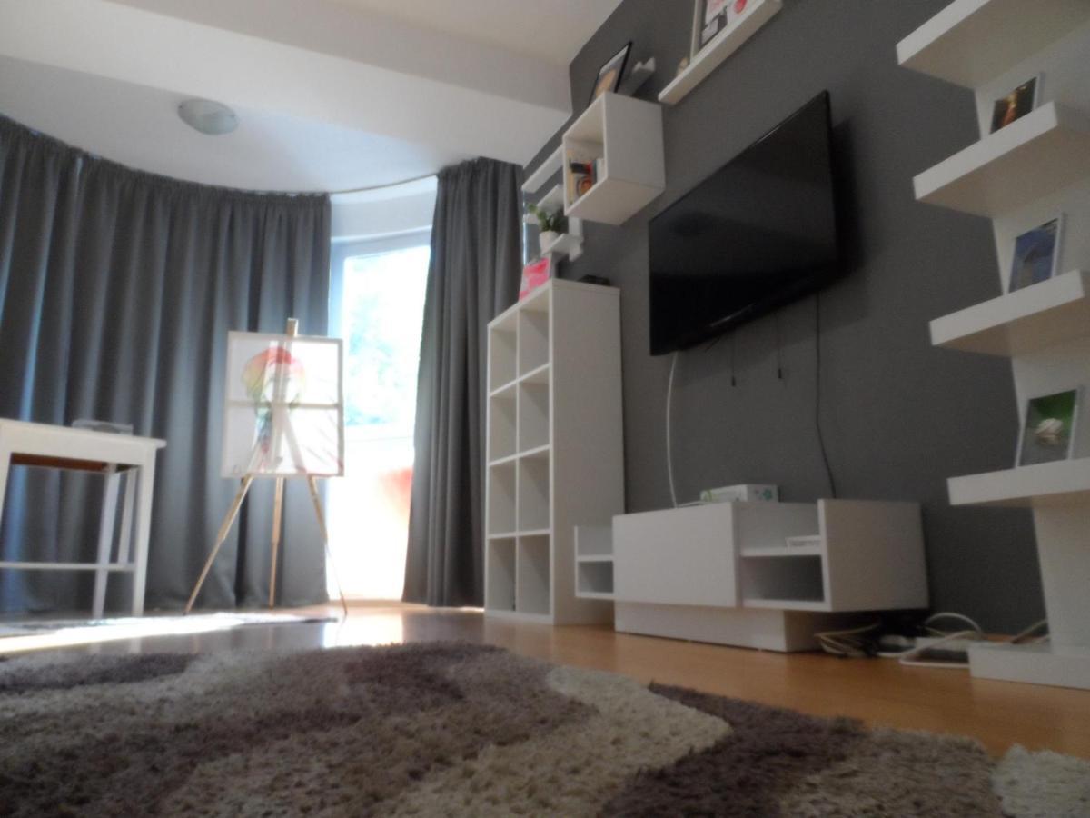 M@D Apartment تيميشورا المظهر الخارجي الصورة