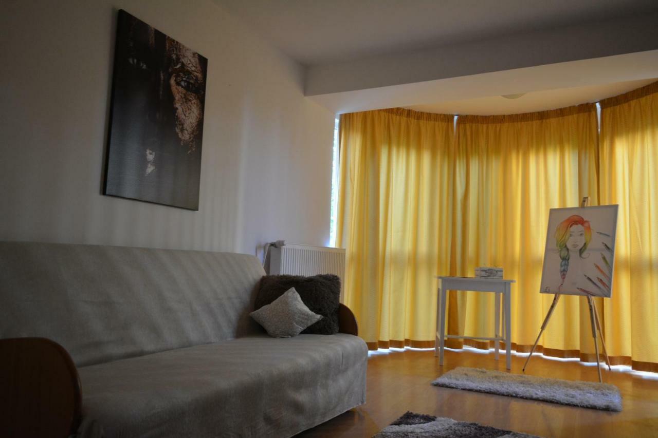 M@D Apartment تيميشورا المظهر الخارجي الصورة
