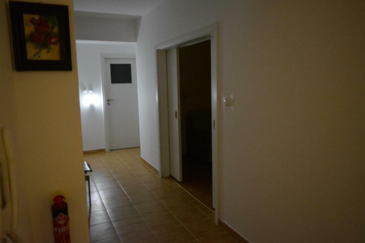 M@D Apartment تيميشورا المظهر الخارجي الصورة