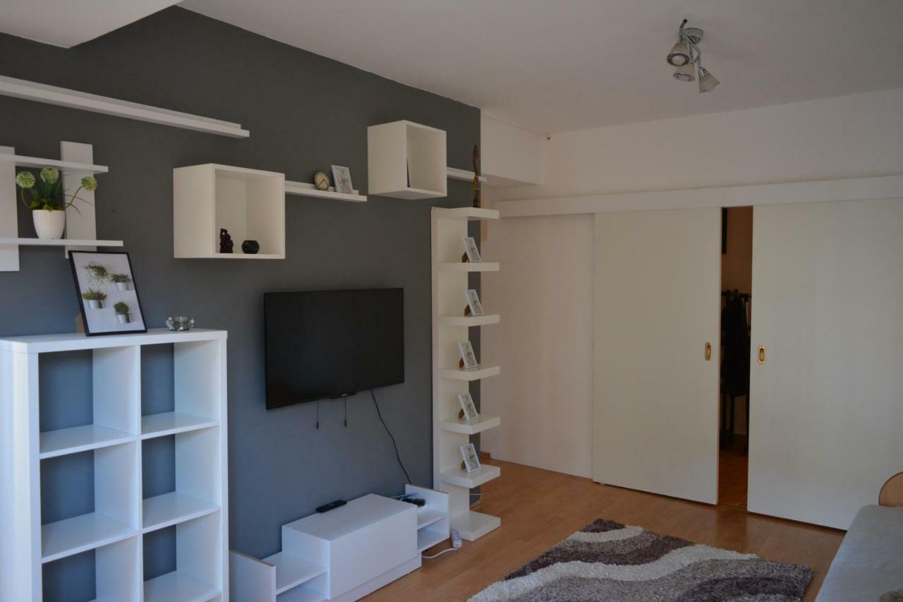 M@D Apartment تيميشورا المظهر الخارجي الصورة